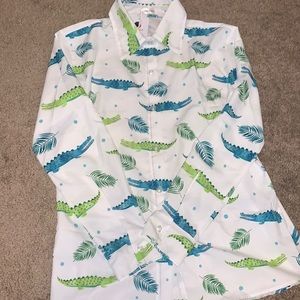 Alligator button down long sleeve  top.